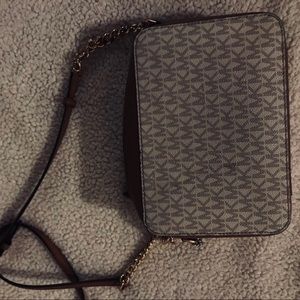 Michael kors cross bag